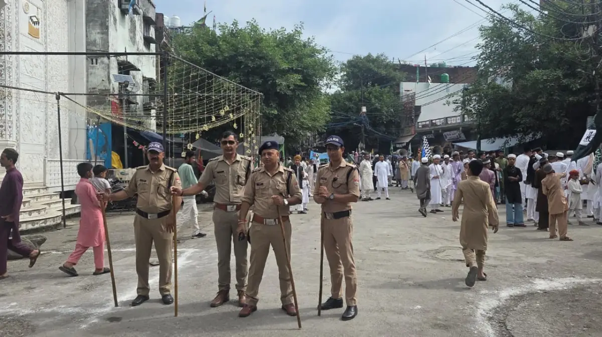 बारावफात पर नैनीताल पुलिस की अपील—शांति बनाए रखें, अफवाहों से बचें।