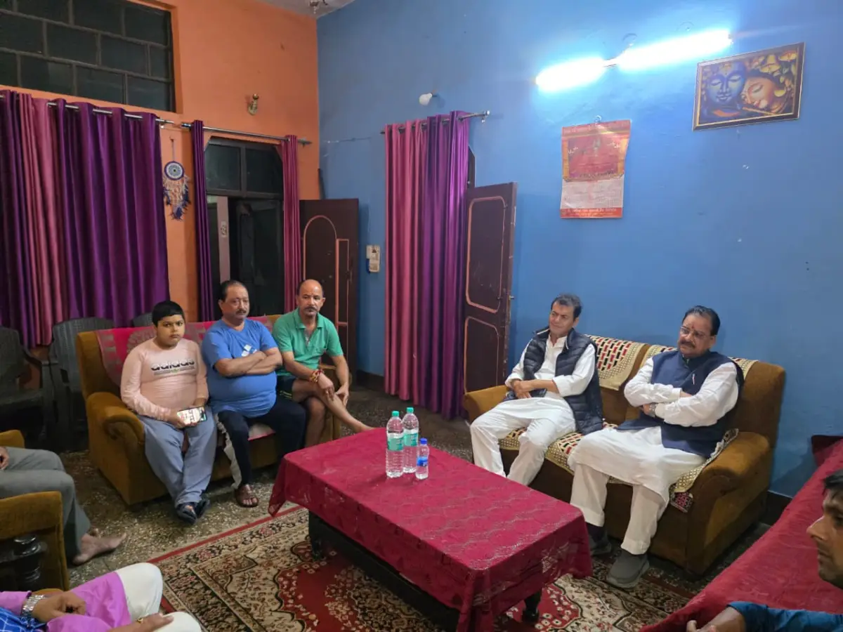 ज्योलिकोट में जल जनित रोगों की शिकायत पर सांसद अजय भट्ट ने लिया संज्ञान।