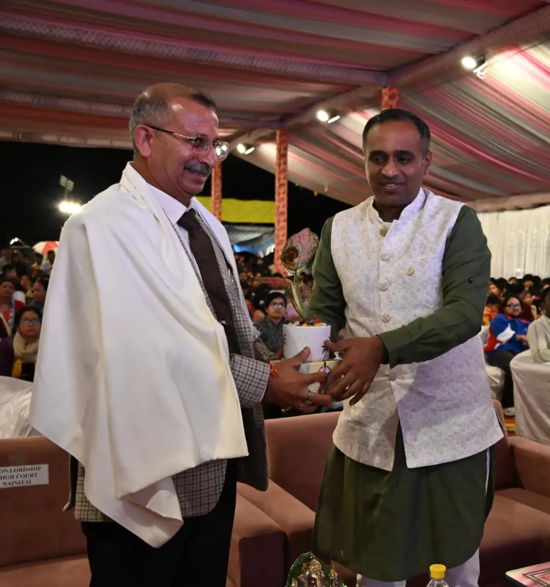 नैनीताल पुलिस लाइन में गूंजे कृष्ण भक्ति के सुर, भव्य जन्माष्टमी समारोह में उमड़ा जनसैलाब।