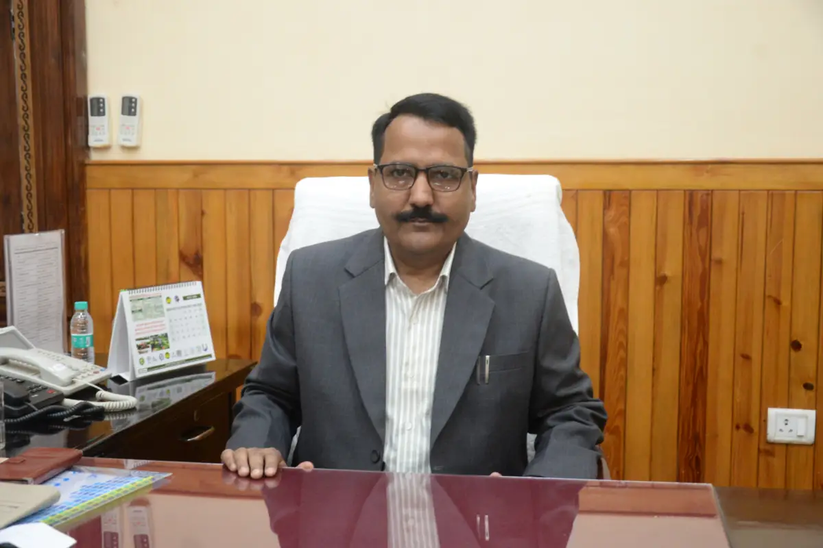 छह माह के लिए जिला बदर हुए दो आरोपी।