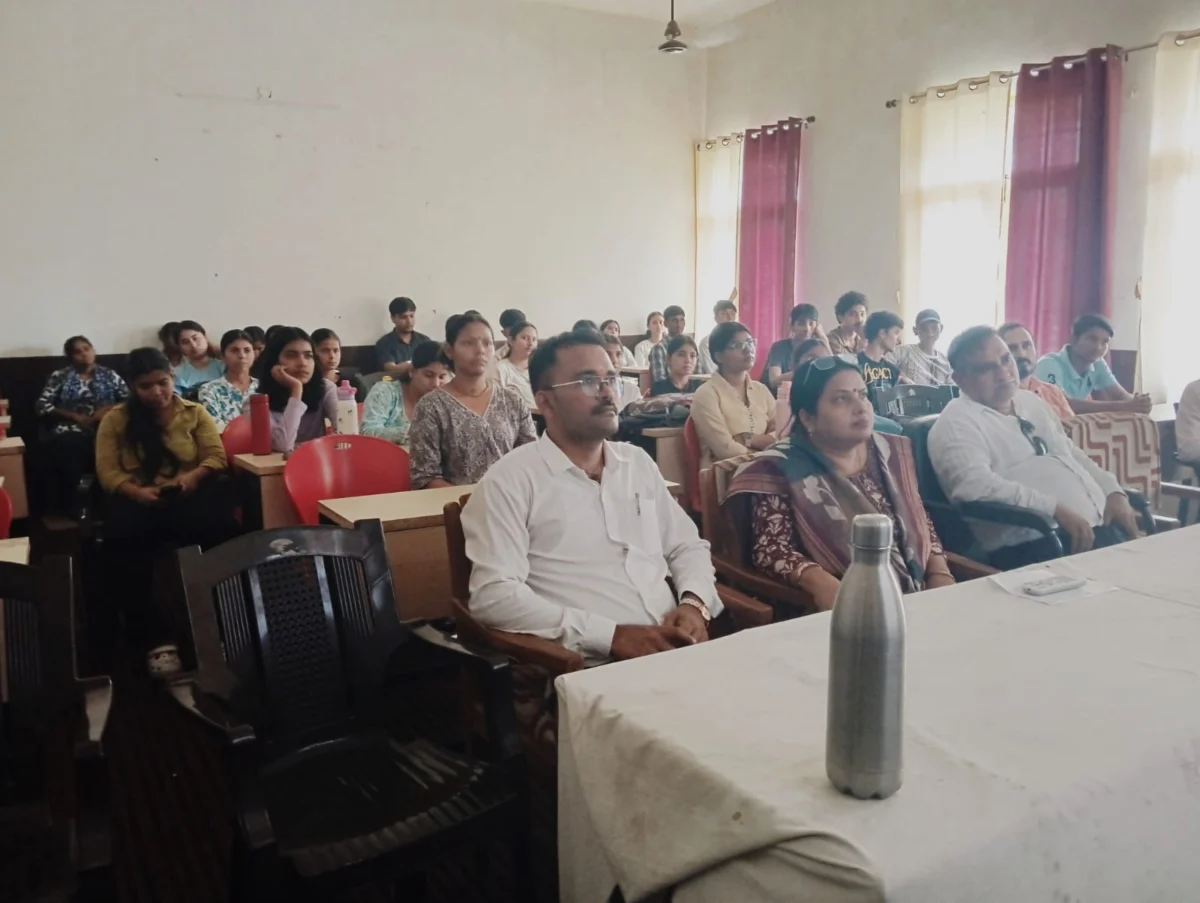 वन्य प्राणी सप्ताह पर विद्यार्थियों को वन्यजीव संरक्षण का संदेश, पीएनजी कॉलेज में कार्यशाला आयोजित